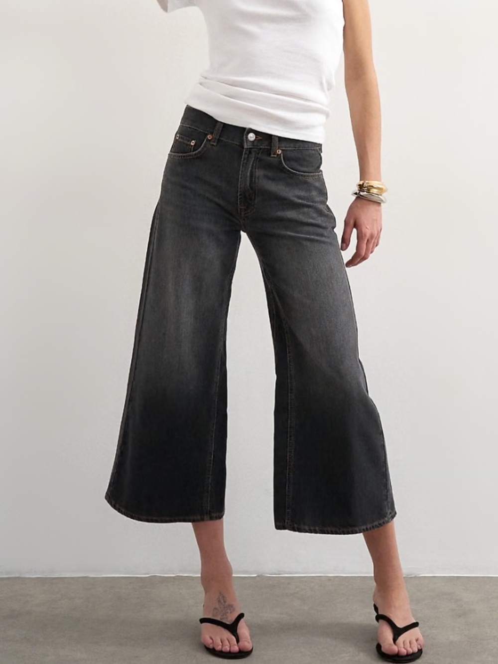Topshop High Waisted Awkward cropped Jean Wide-Leg Flare Culotte Denim barrel